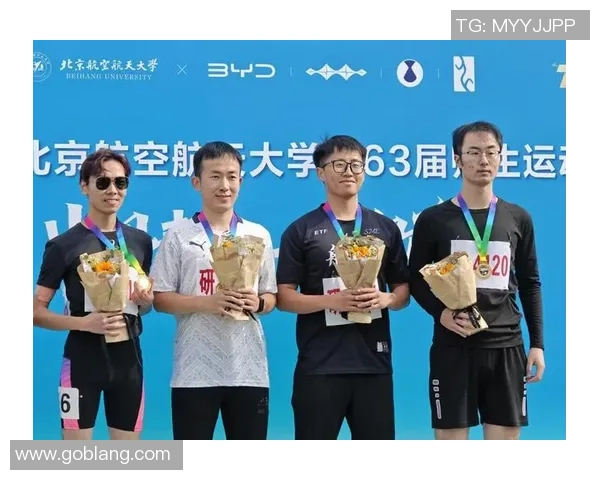 广州篮球队的拼搏之路与邀请赛的荣耀时刻回顾